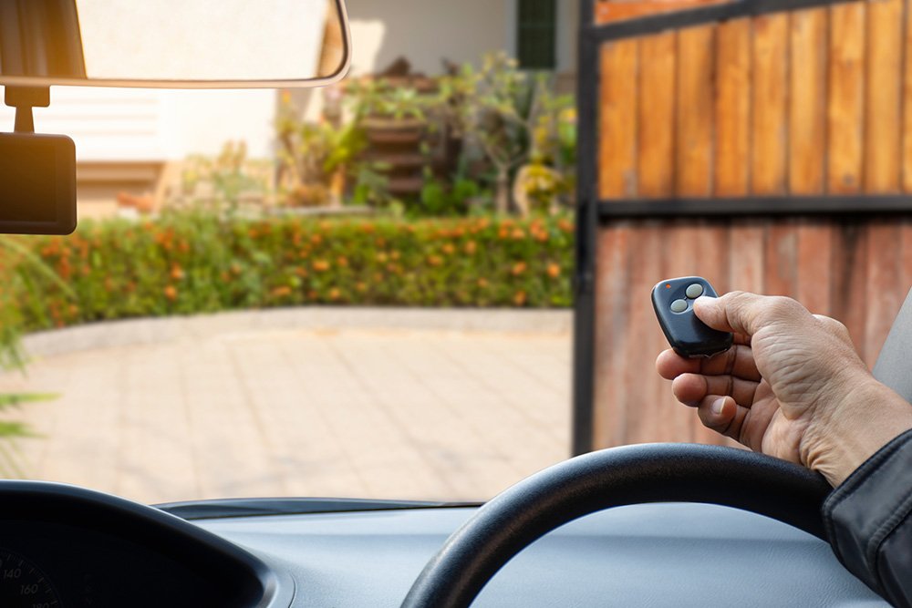 remote-gate Benefits of having an automated gate or barrier
